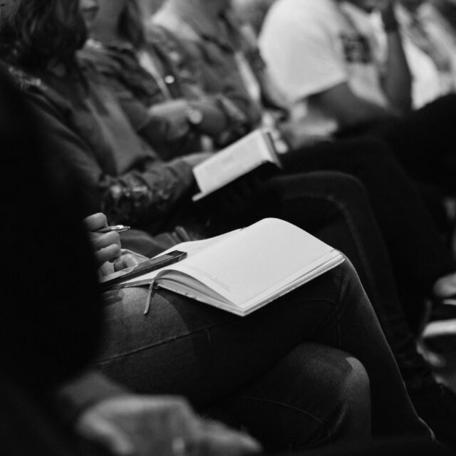 bw-sincerely-media-dGxOgeXAXm8-unsplash